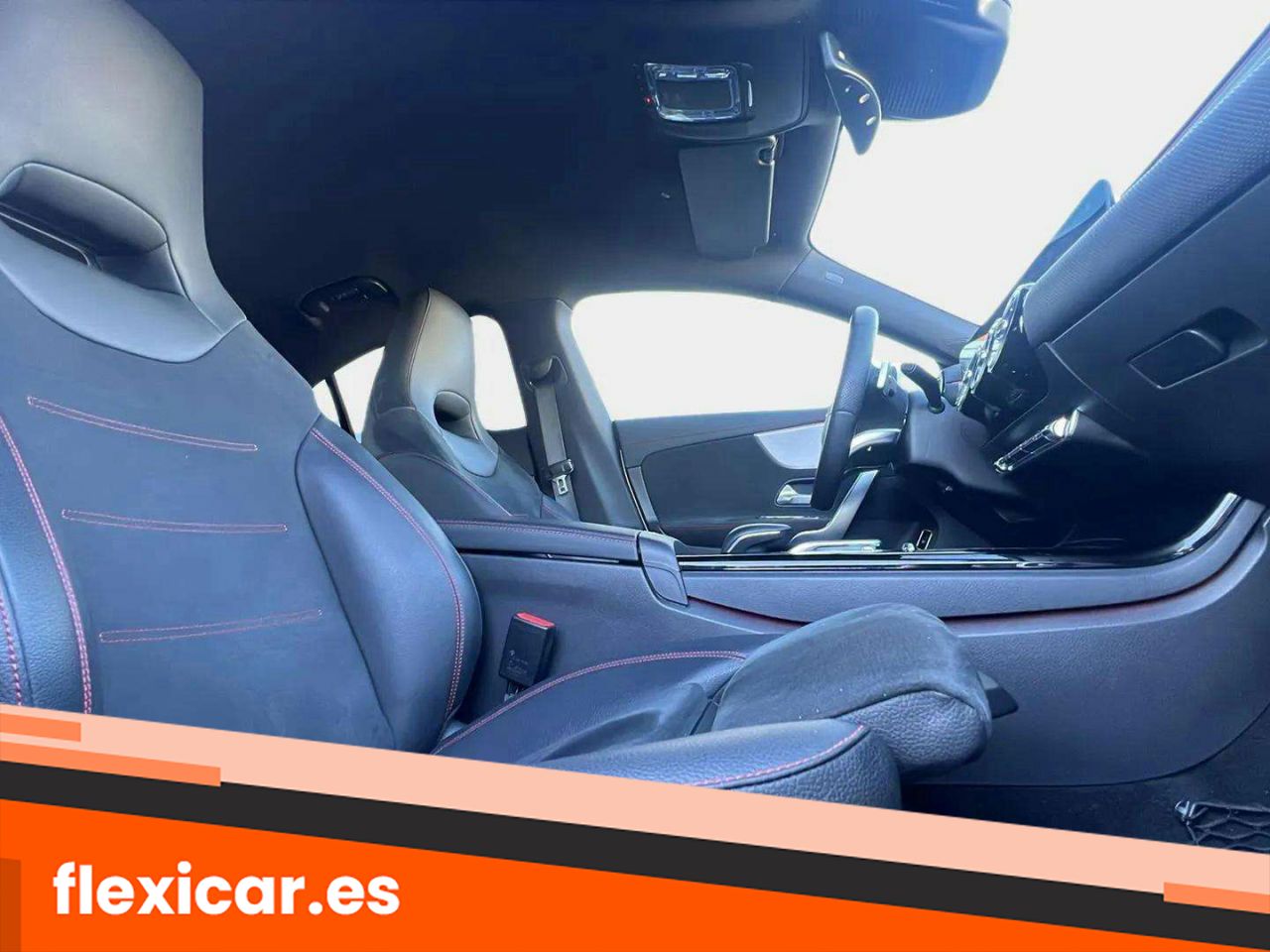 Foto Mercedes-Benz Clase CLA 19