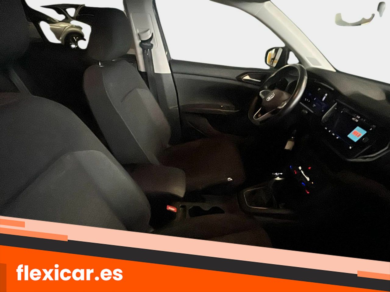 Foto Volkswagen T-Cross 5