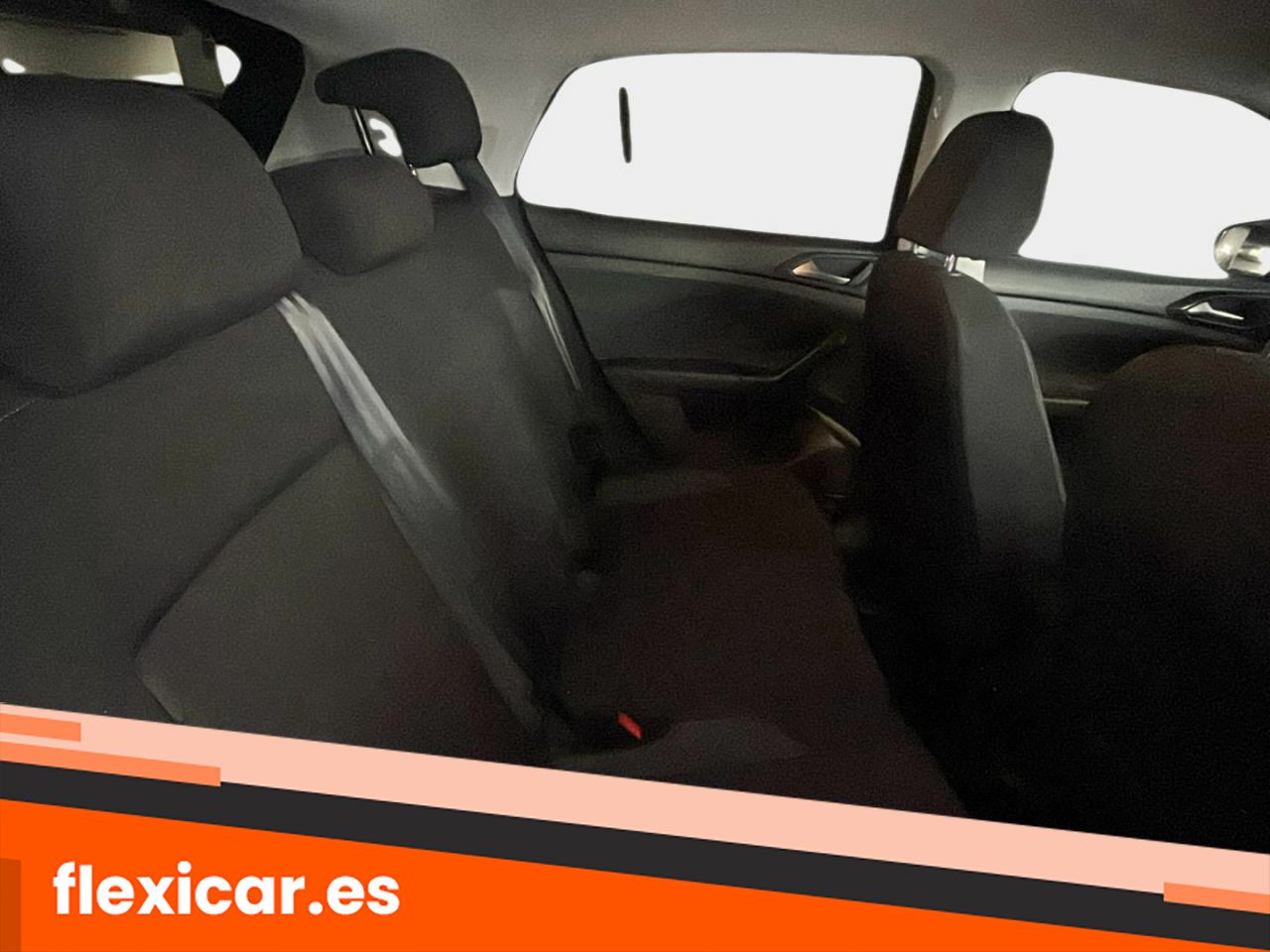 Foto Volkswagen T-Cross 8