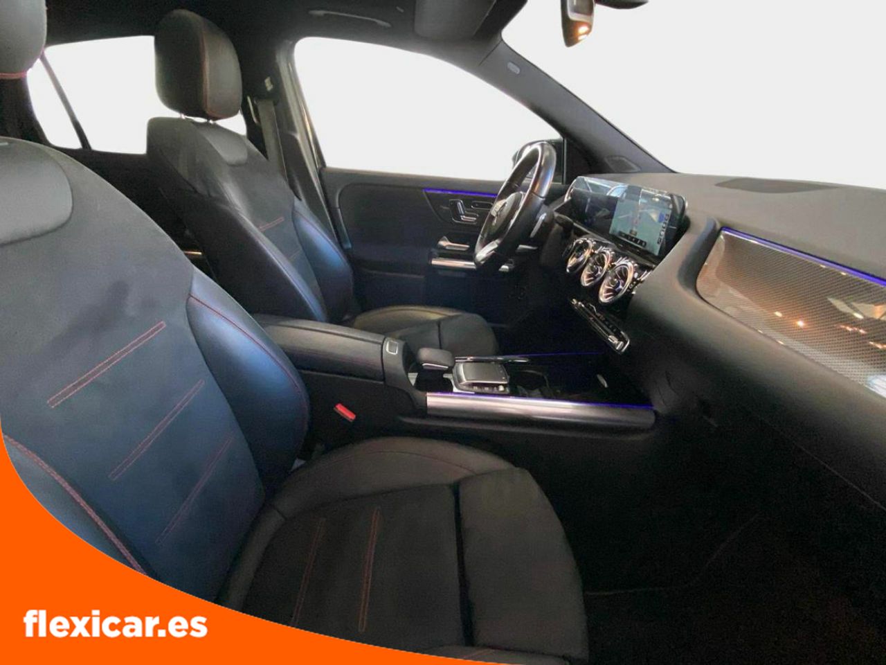 Foto Mercedes-Benz Clase GLA 11