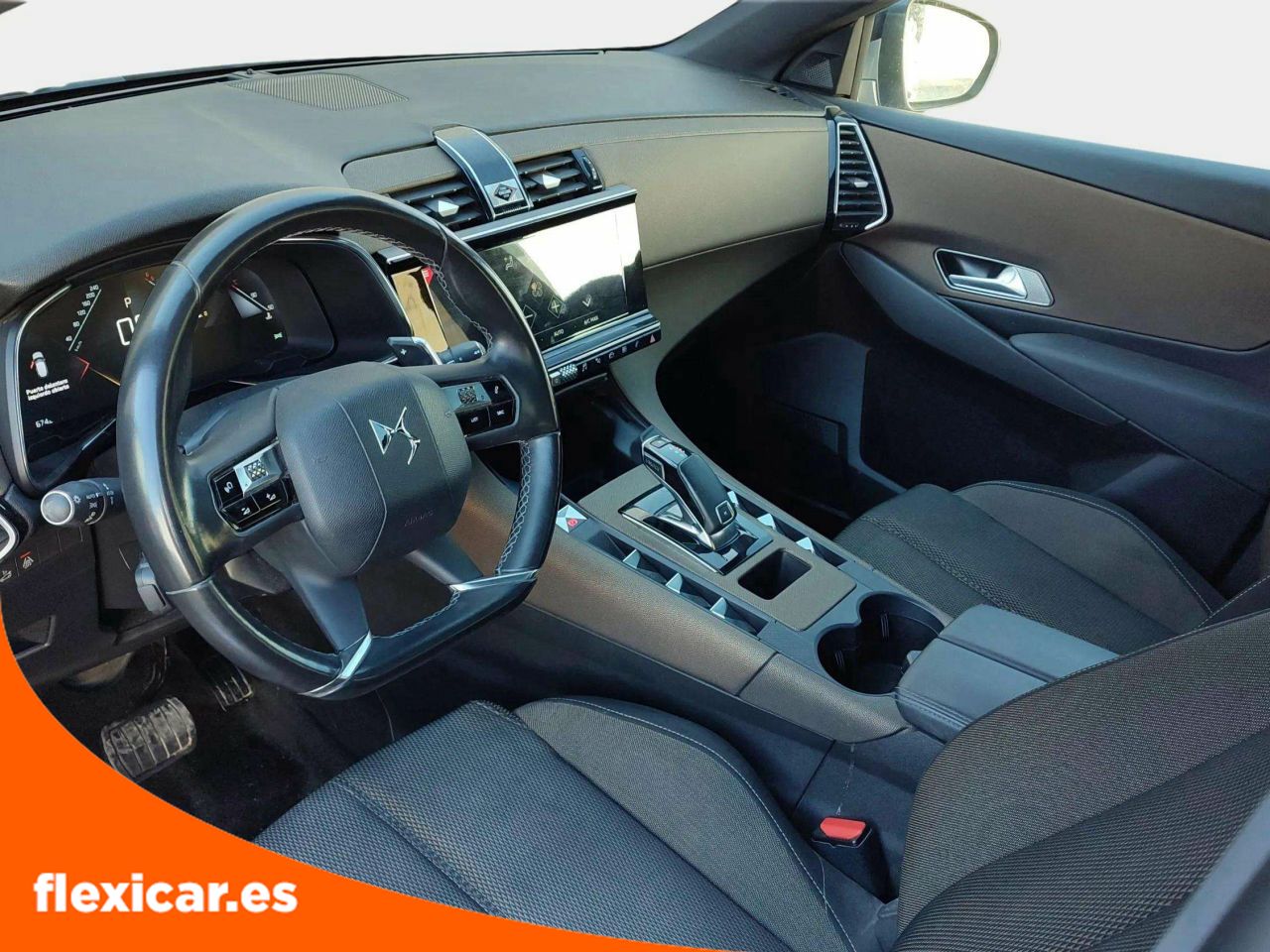 Foto DS Automobiles DS 7 Crossback 7