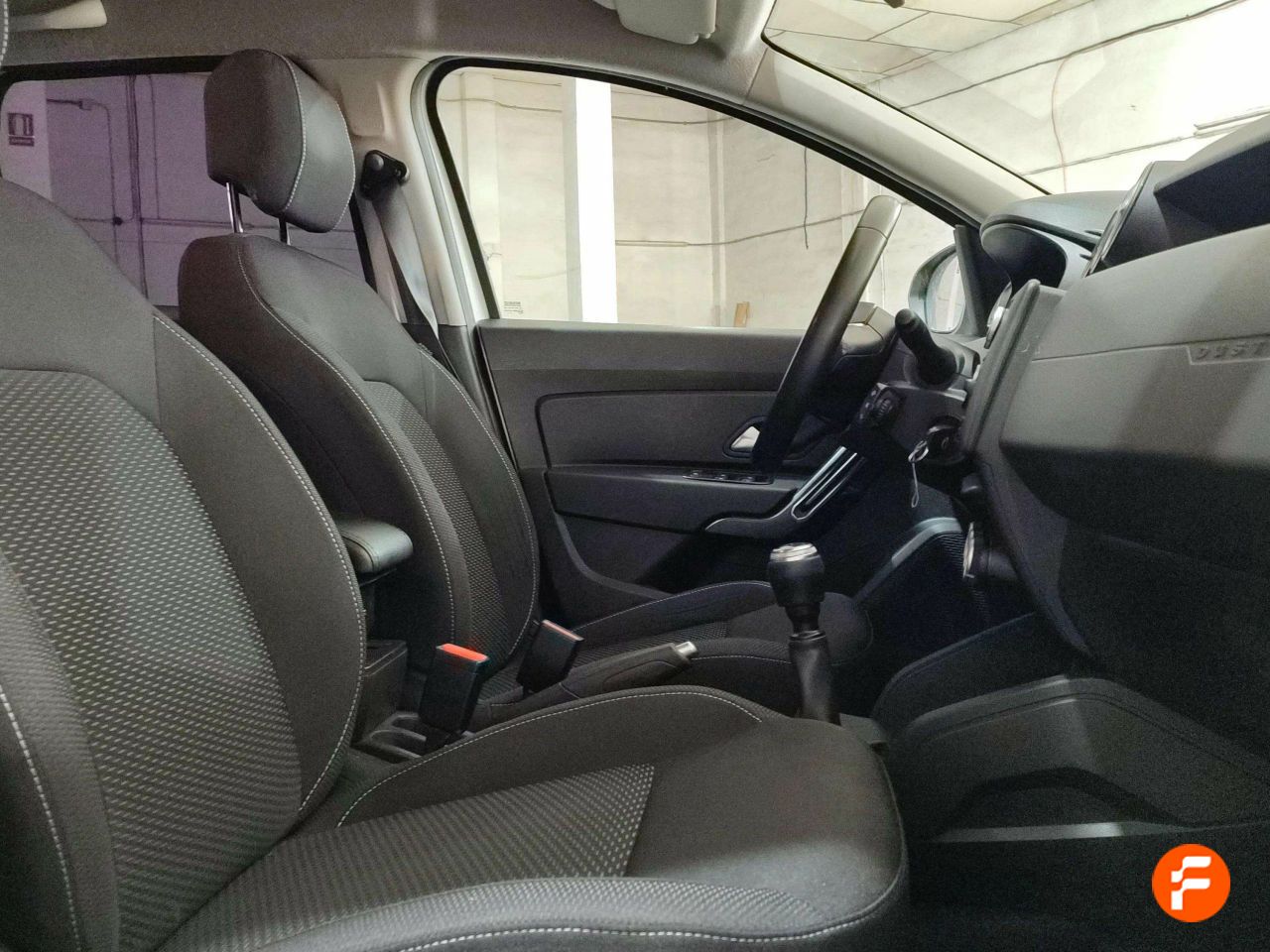 Foto Dacia Duster 18