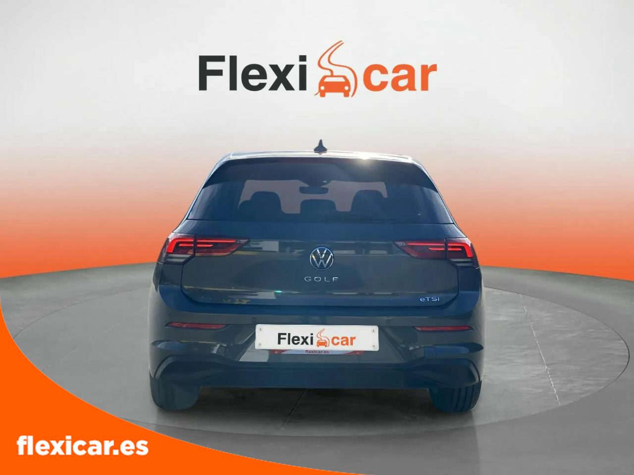 Foto Volkswagen Golf 8