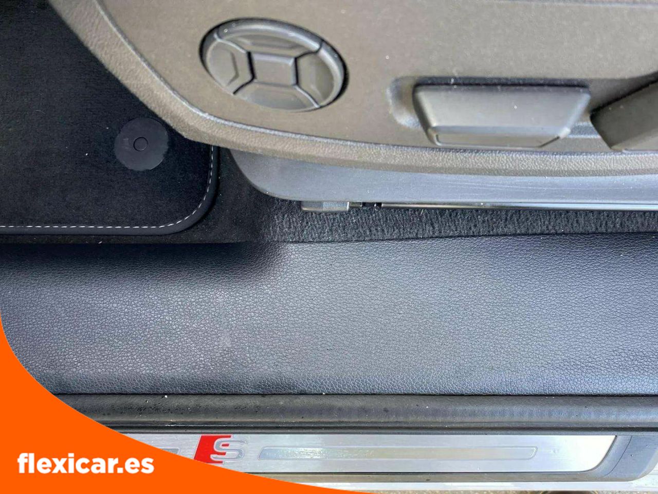 Foto Audi Q3 24