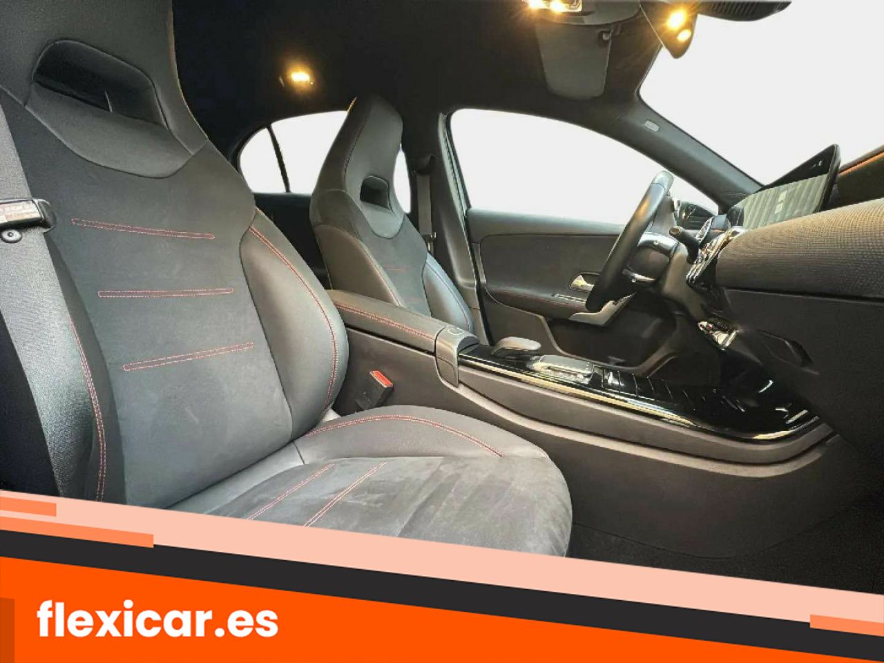 Foto Mercedes-Benz Clase A 18