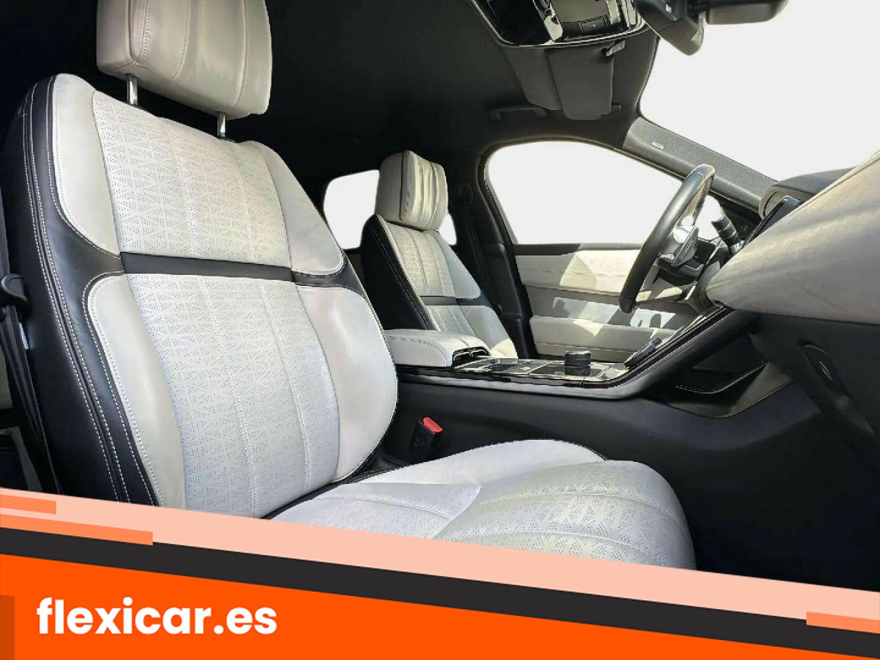 Foto Land-Rover Range Rover Velar 18