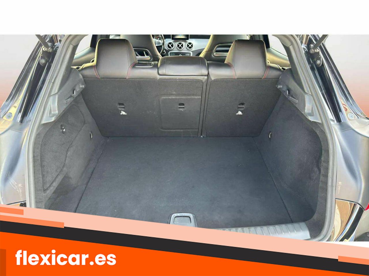 Foto Mercedes-Benz Clase GLA 10