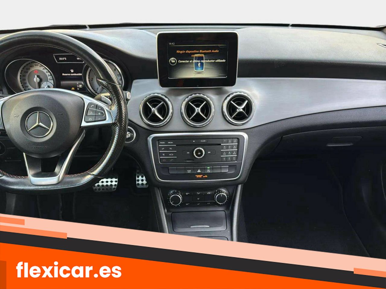 Foto Mercedes-Benz Clase GLA 11