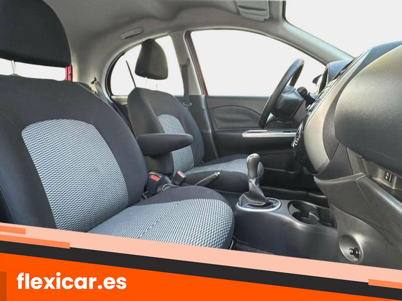 Foto Nissan Micra 16