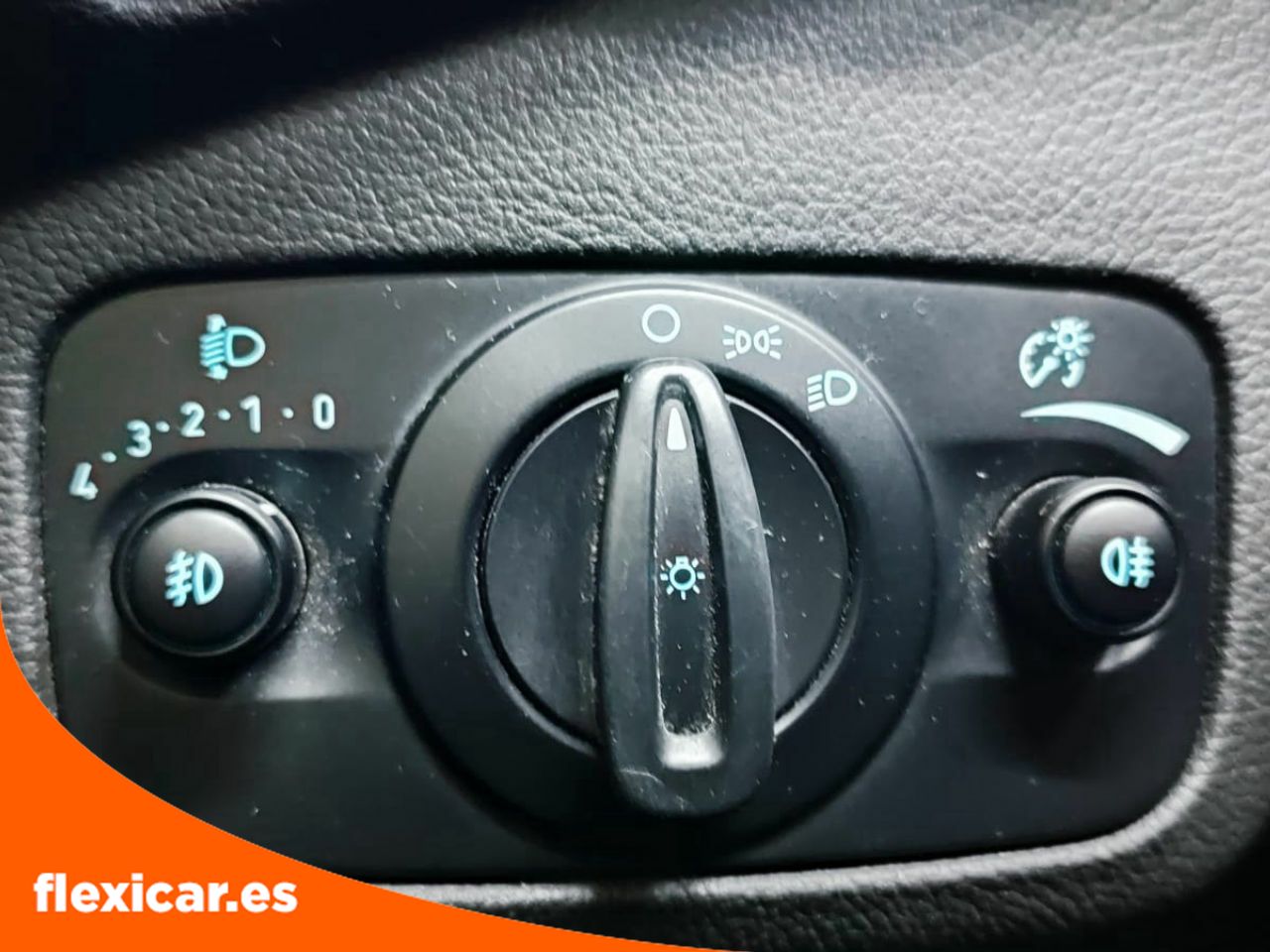 Foto Ford C-Max 20