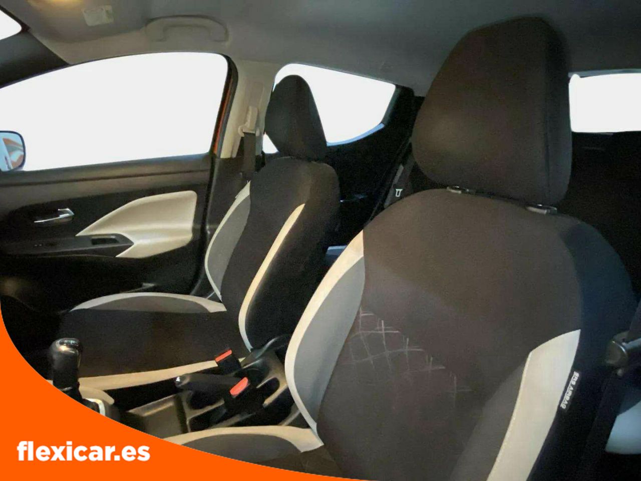 Foto Nissan Micra 11