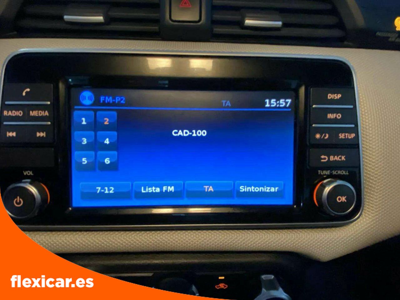 Foto Nissan Micra 13