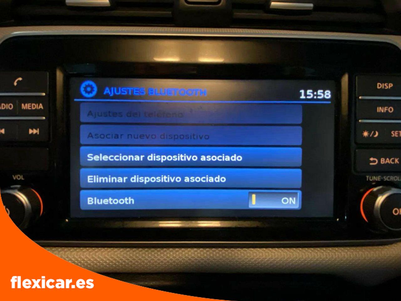 Foto Nissan Micra 16