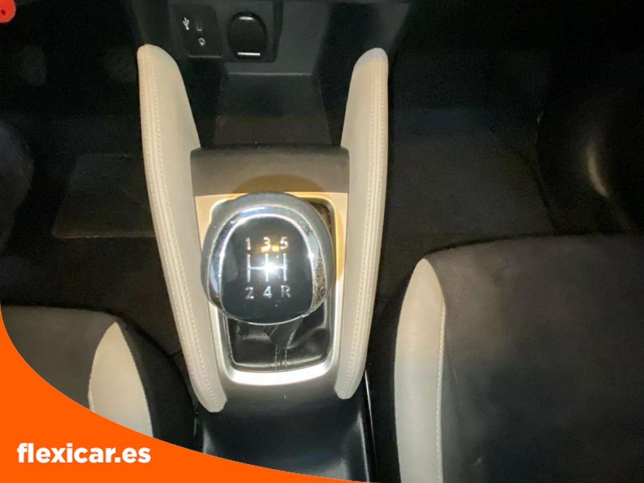 Foto Nissan Micra 17