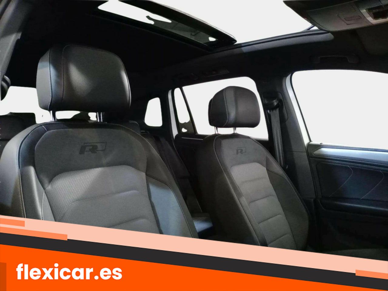 Foto Volkswagen Tiguan 16