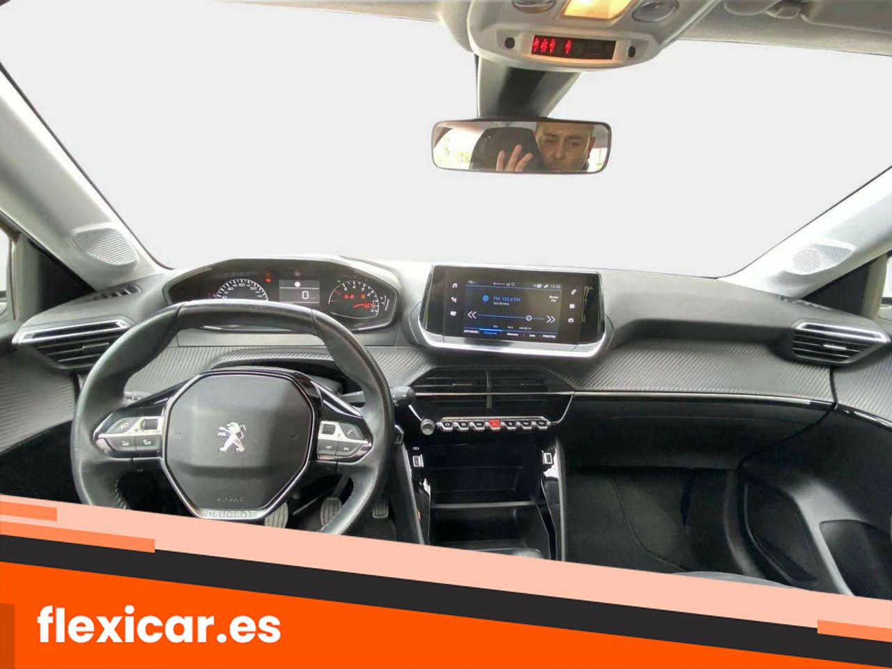 Foto Peugeot 208 10