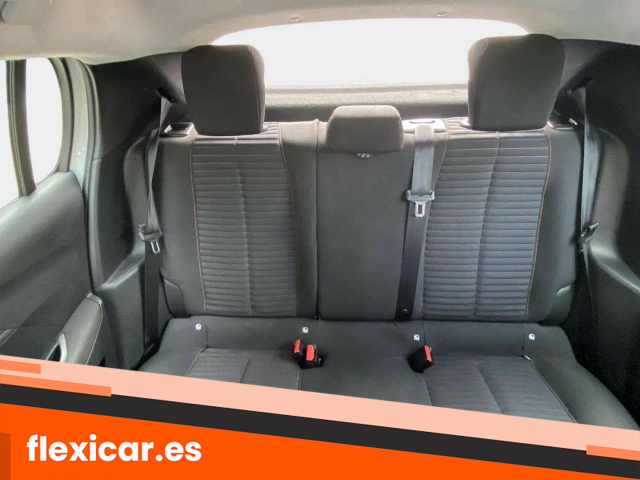 Foto Peugeot 208 17