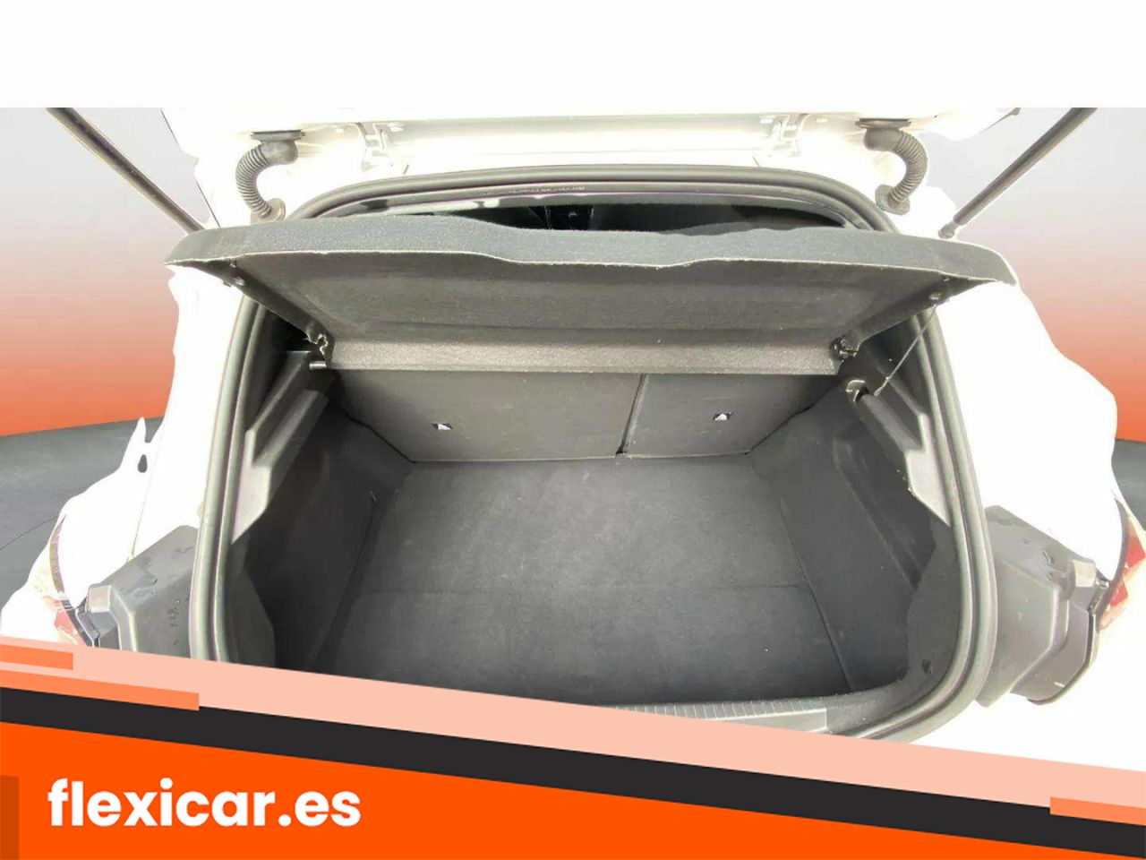 Foto Peugeot 208 18