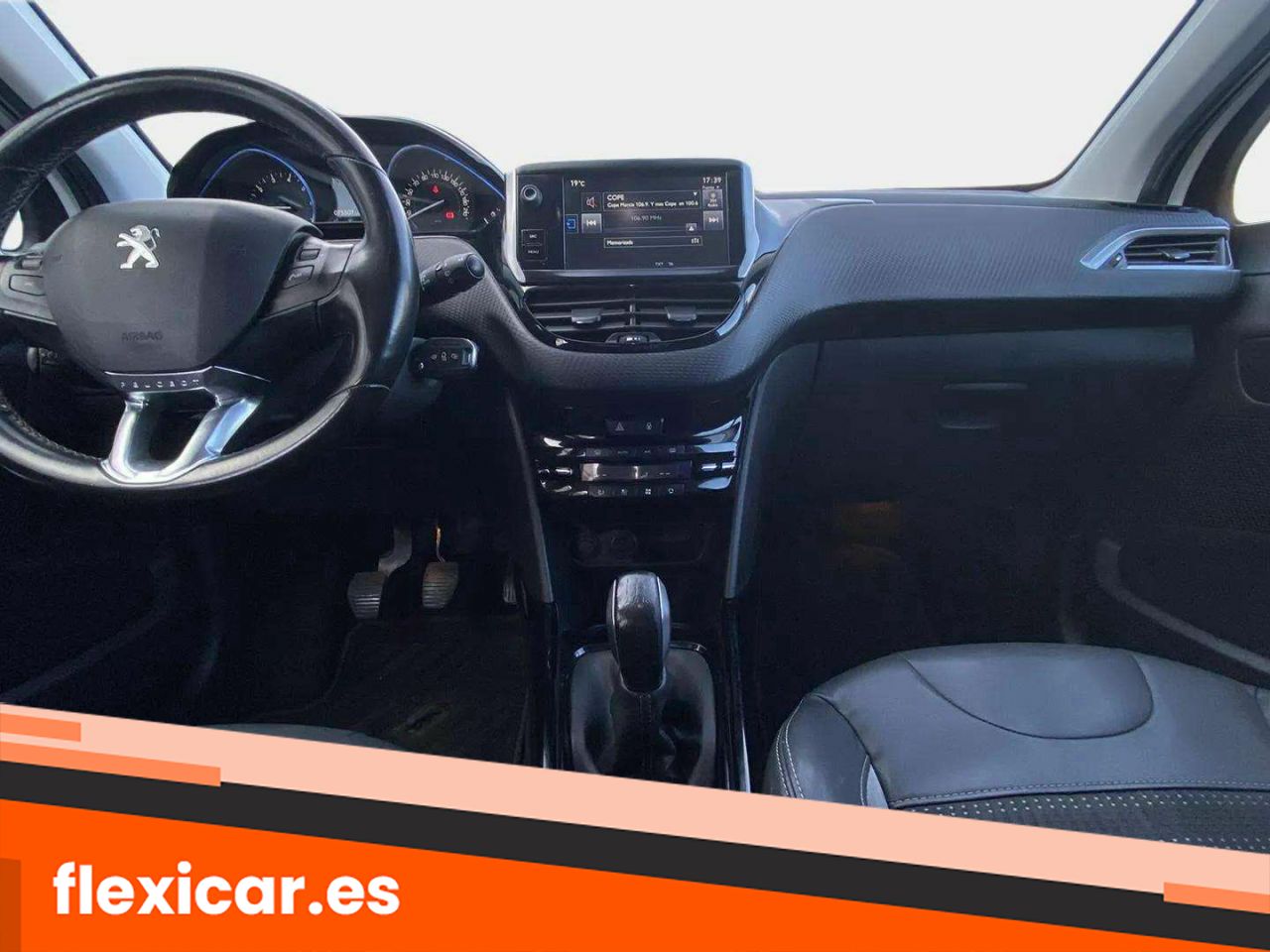 Foto Peugeot 2008 10