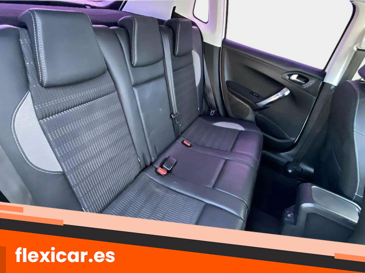 Foto Peugeot 2008 14