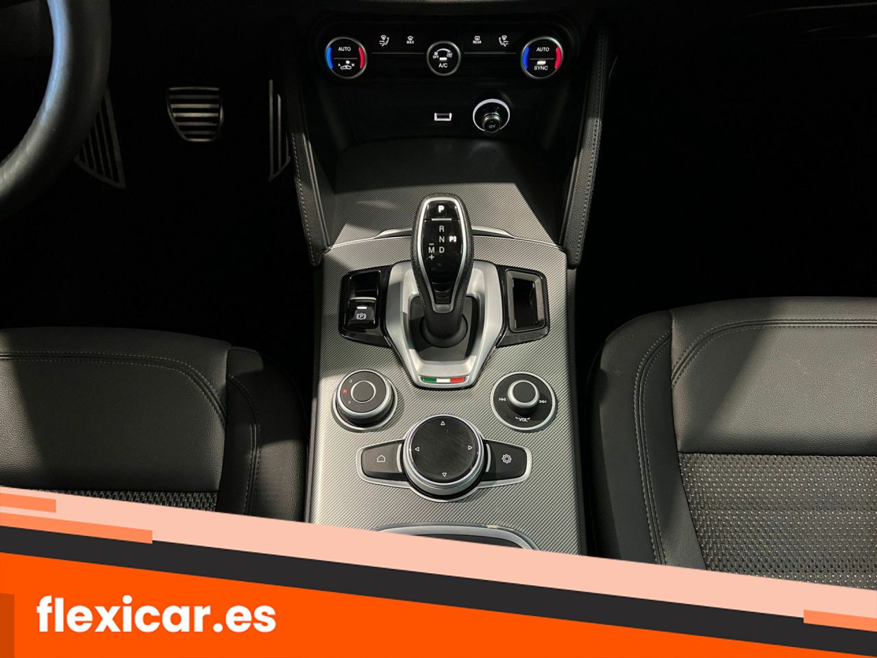Foto Alfa Romeo Stelvio 18