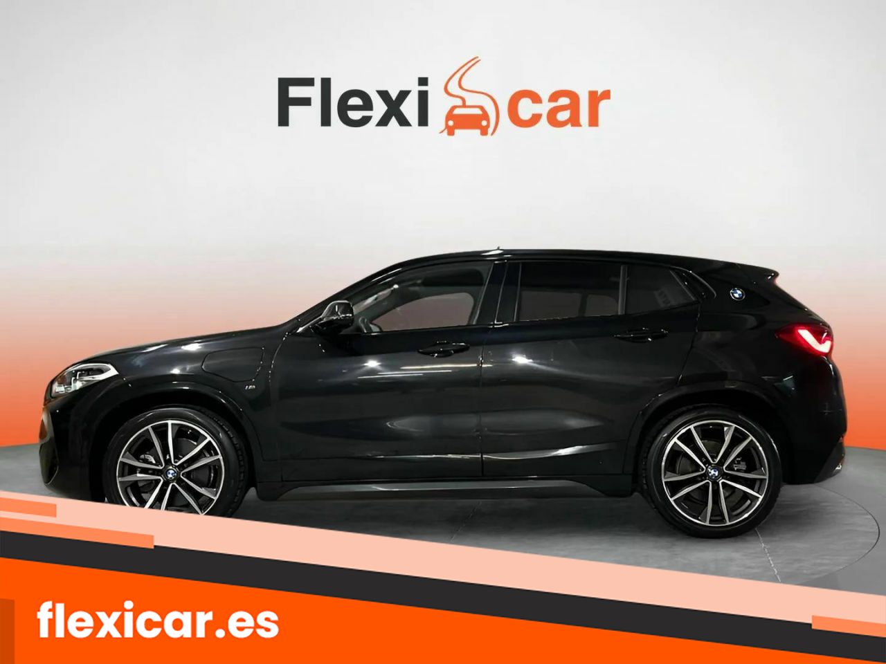 Foto BMW X2 4