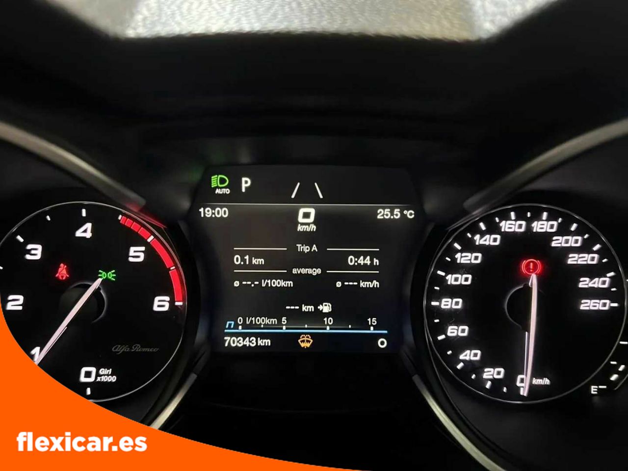 Foto Alfa Romeo Stelvio 20
