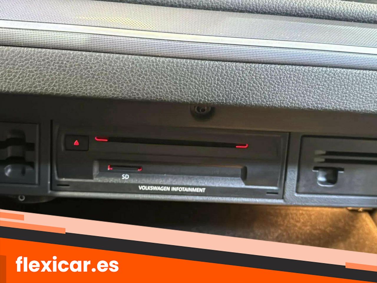 Foto Volkswagen Golf 35