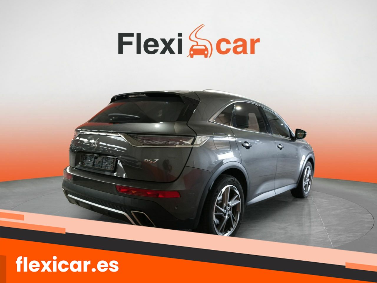 Foto DS Automobiles DS 7 8