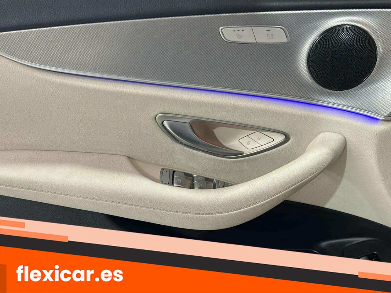 Foto Mercedes-Benz Clase E 28