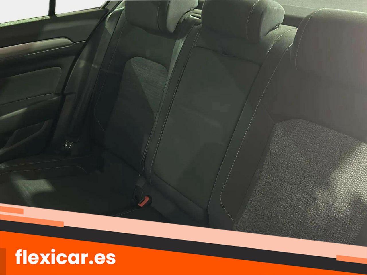 Foto Volkswagen Passat 14
