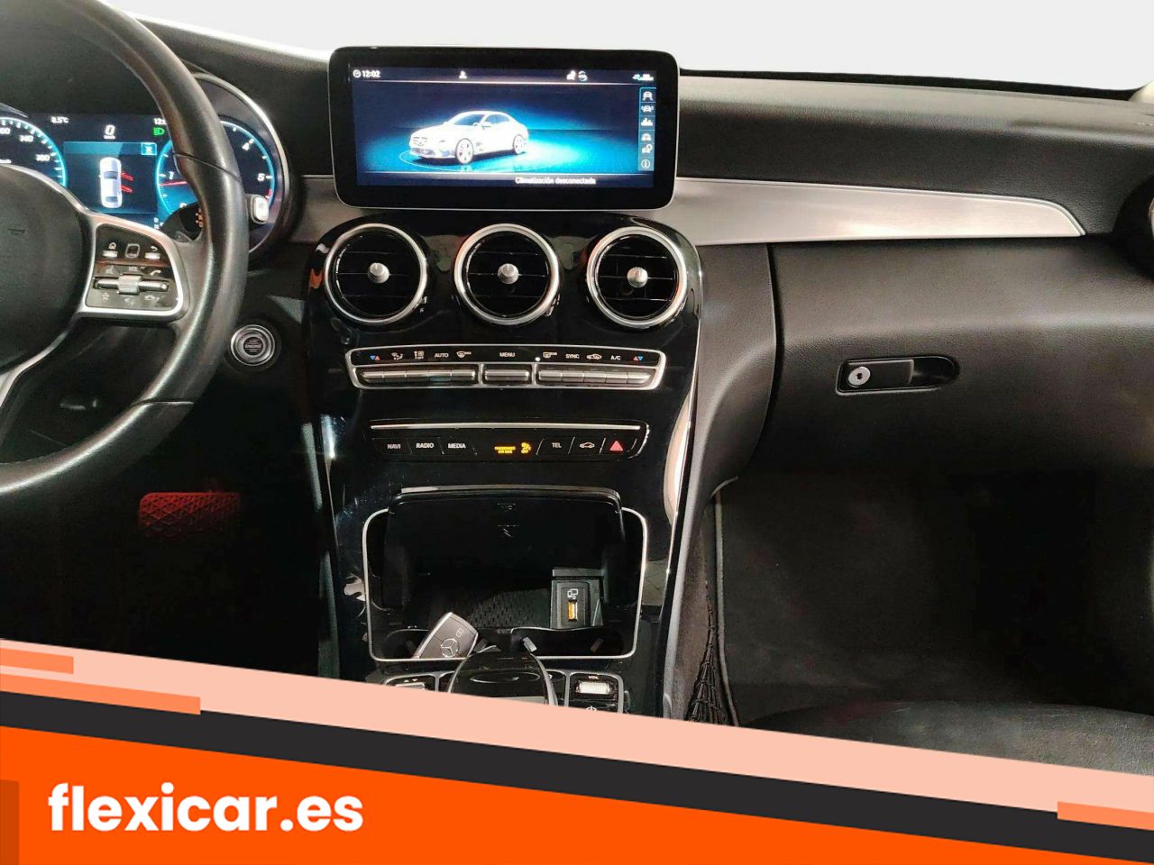 Foto Mercedes-Benz Clase C 12