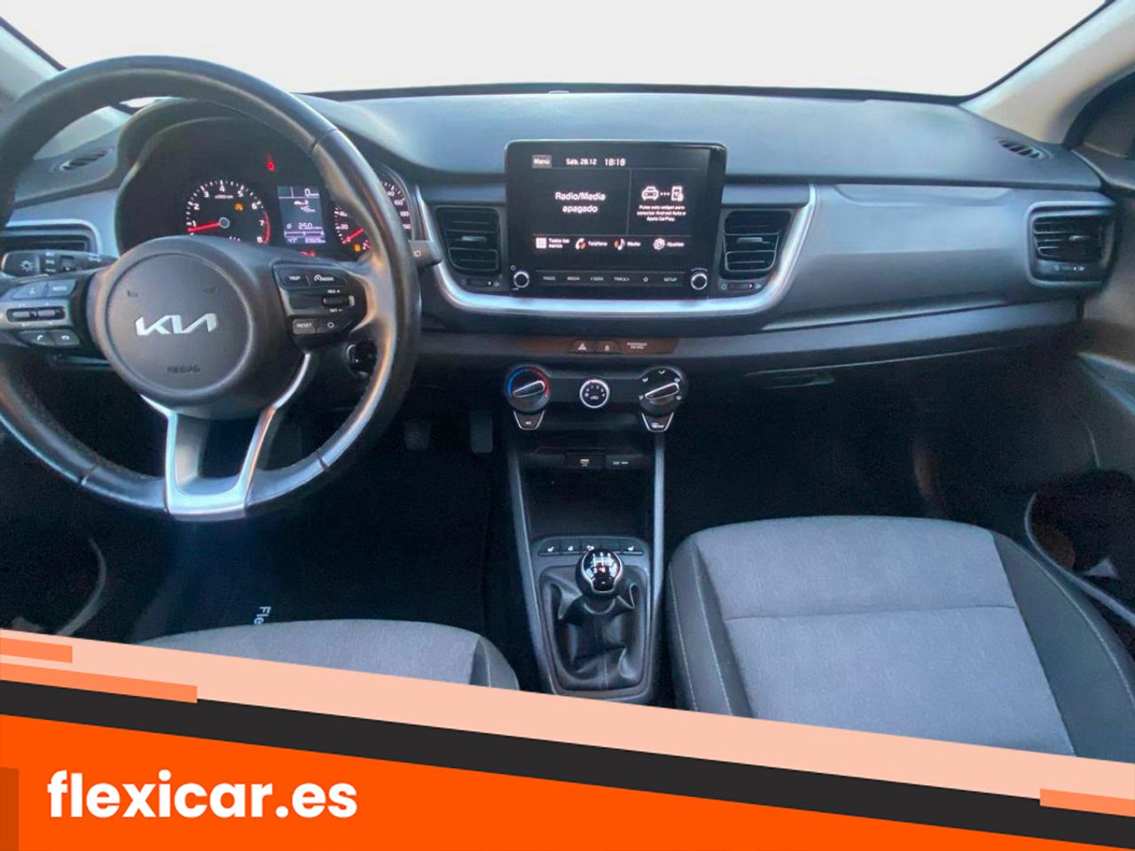 Foto Kia Stonic 12