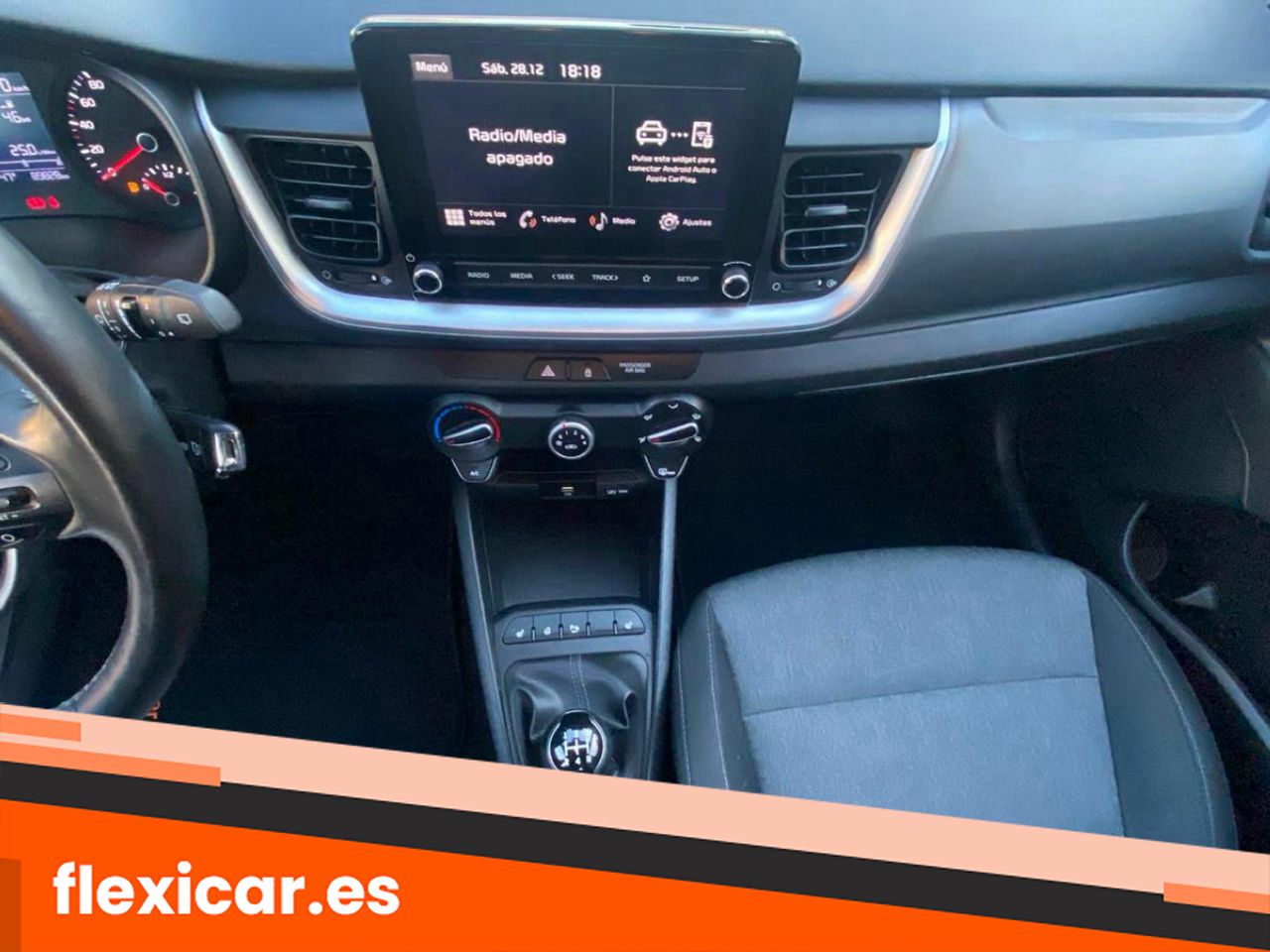 Foto Kia Stonic 14