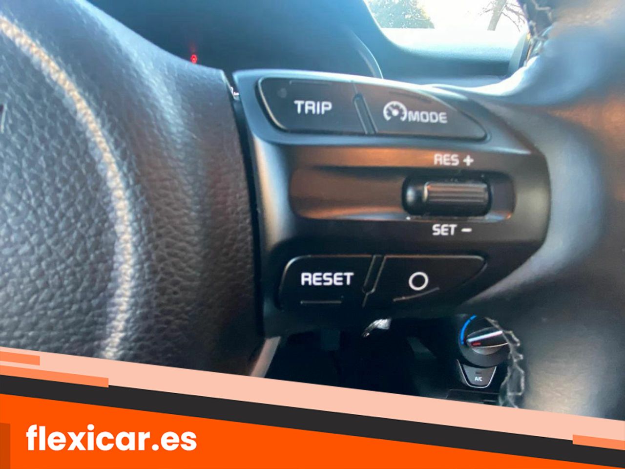 Foto Kia Stonic 17
