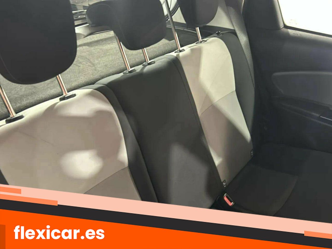 Foto Toyota Yaris 14