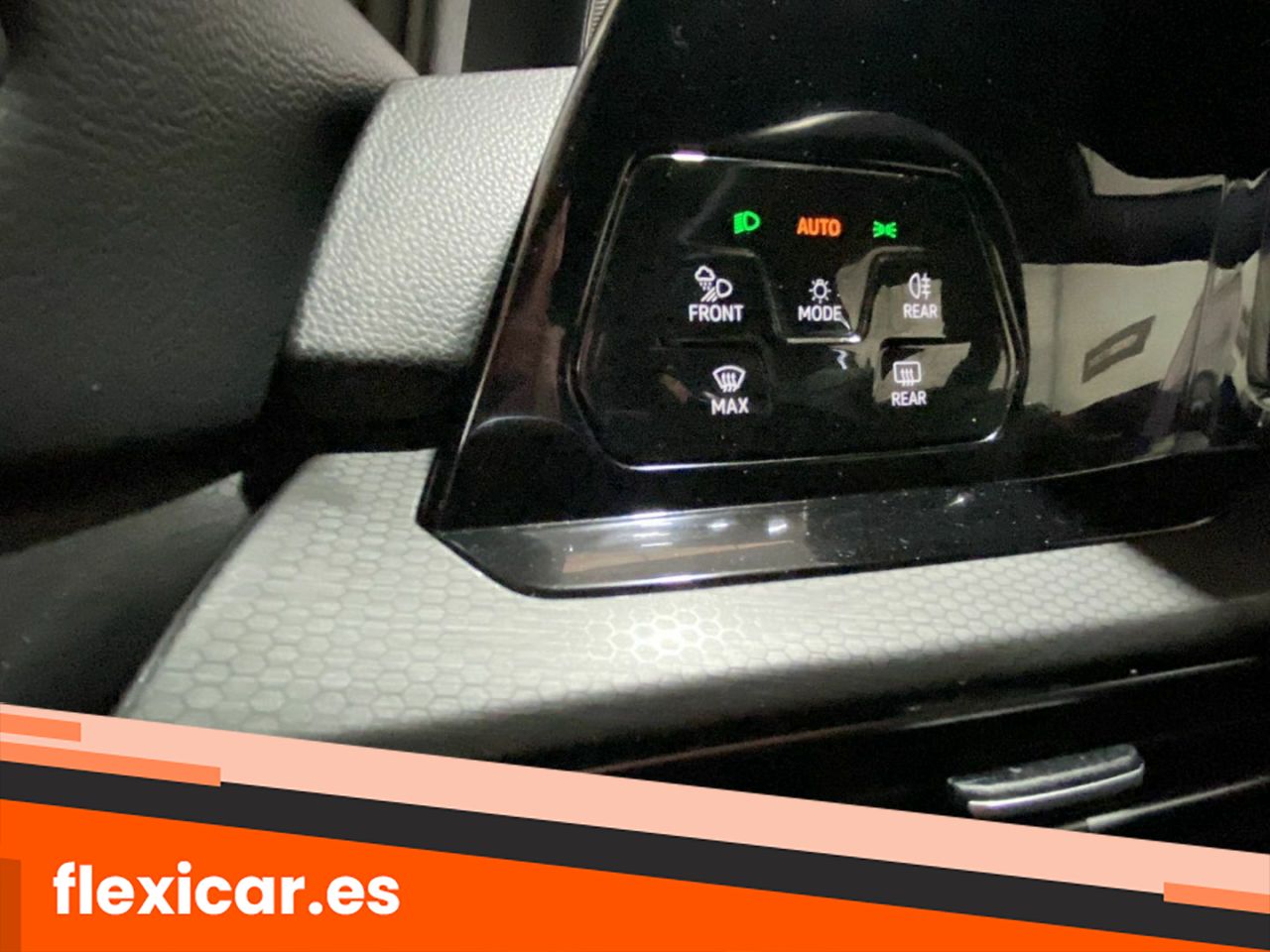 Foto Volkswagen Golf 21