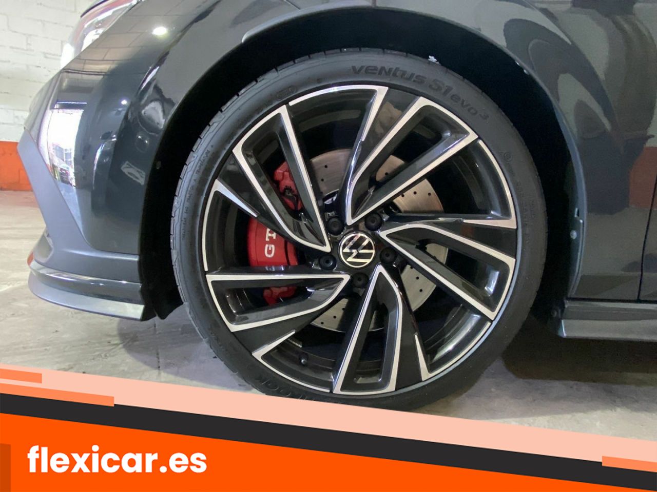 Foto Volkswagen Golf 23
