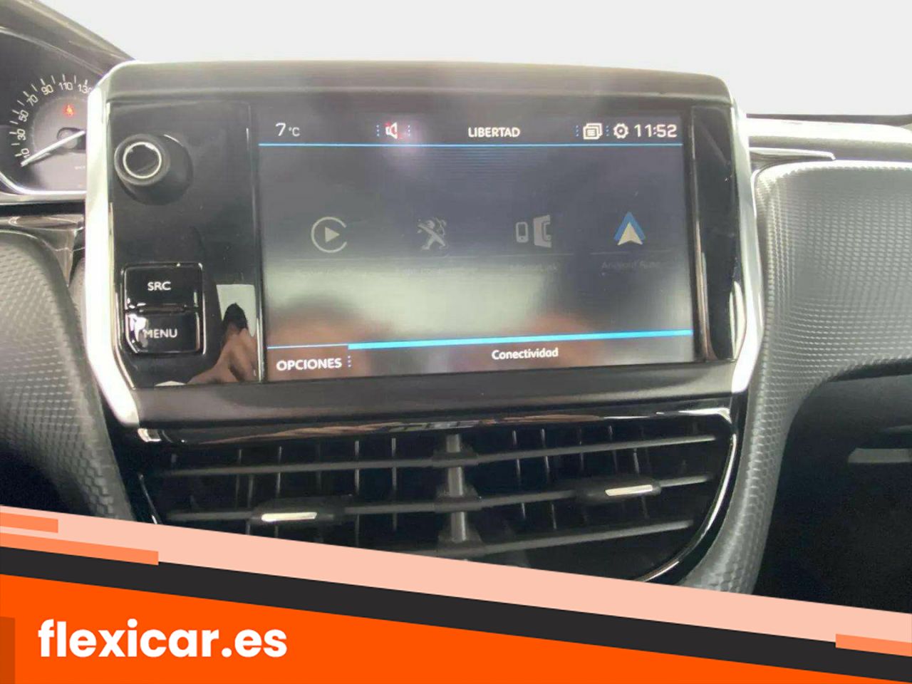 Foto Peugeot 2008 11