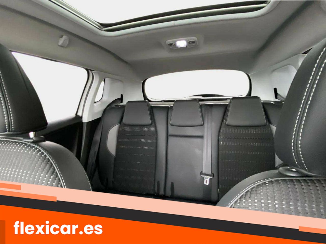 Foto Peugeot 2008 16