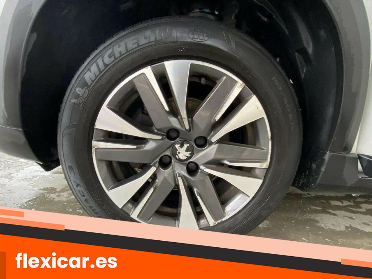 Foto Peugeot 2008 32