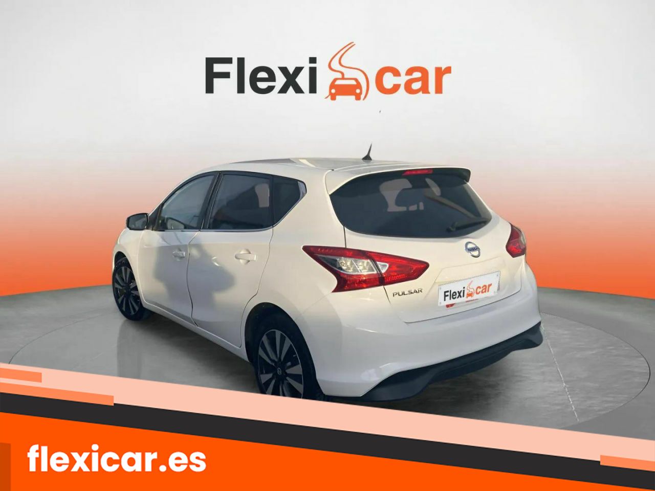 Foto Nissan Pulsar 5