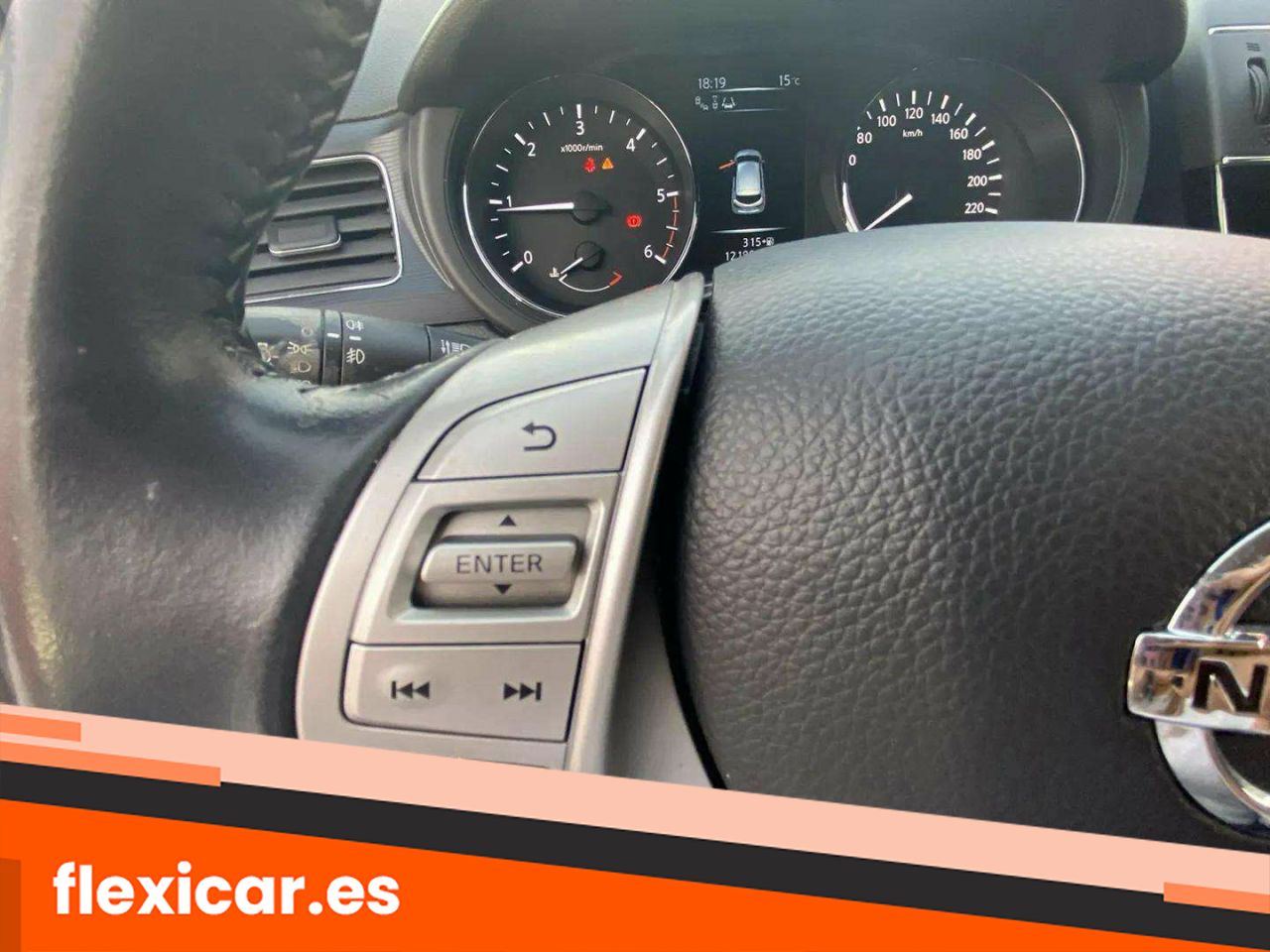 Foto Nissan Pulsar 19