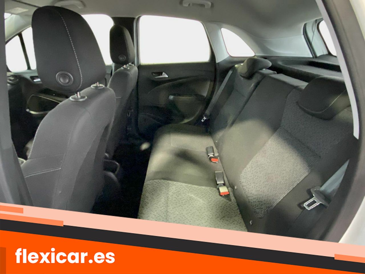 Foto Opel Crossland X 15