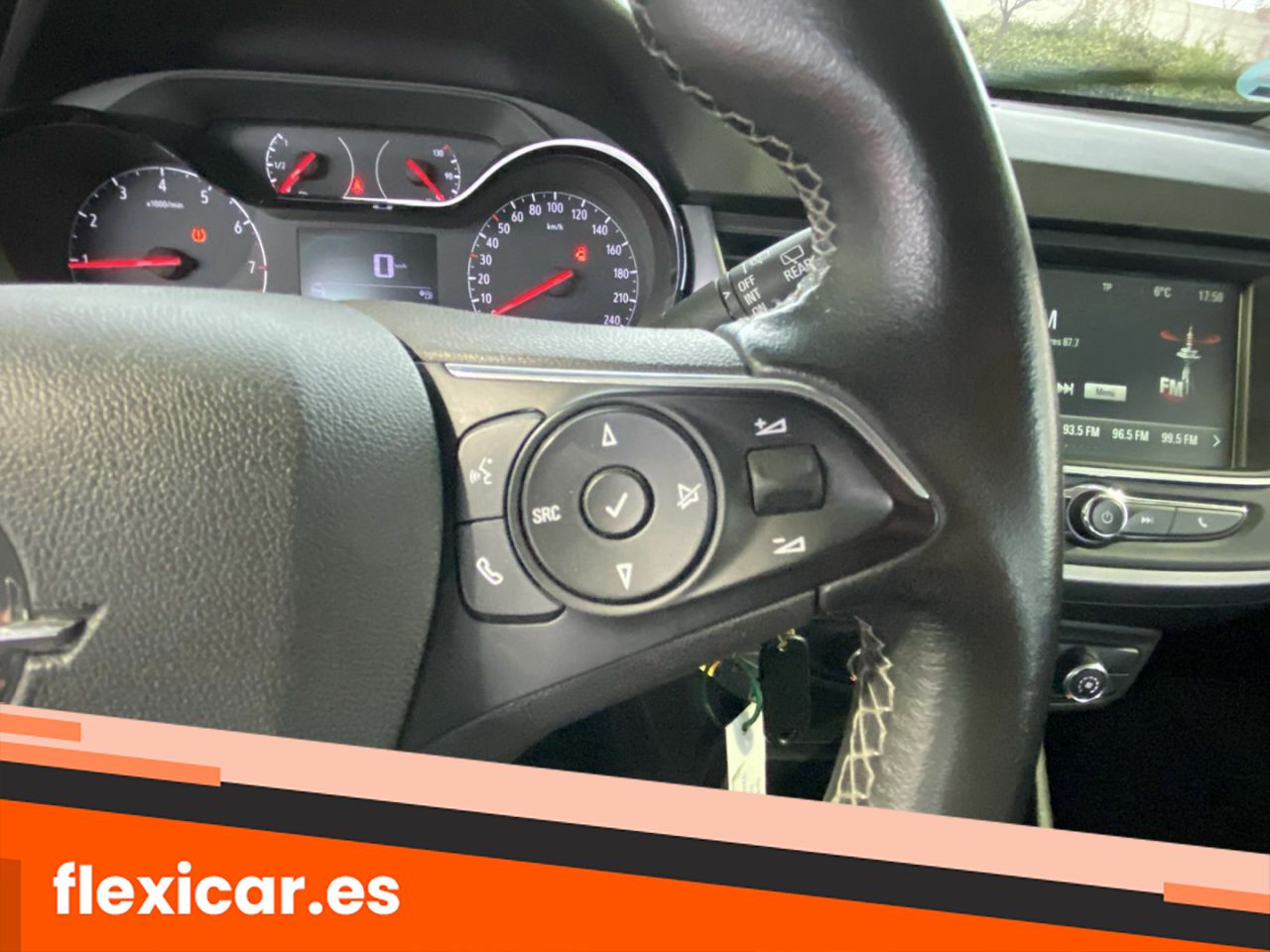 Foto Opel Crossland X 22