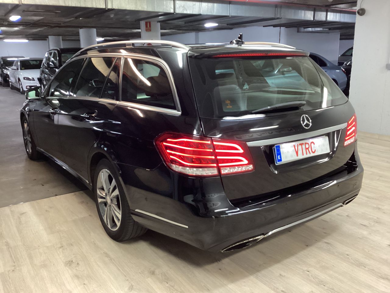 Foto Mercedes-Benz Clase E 19