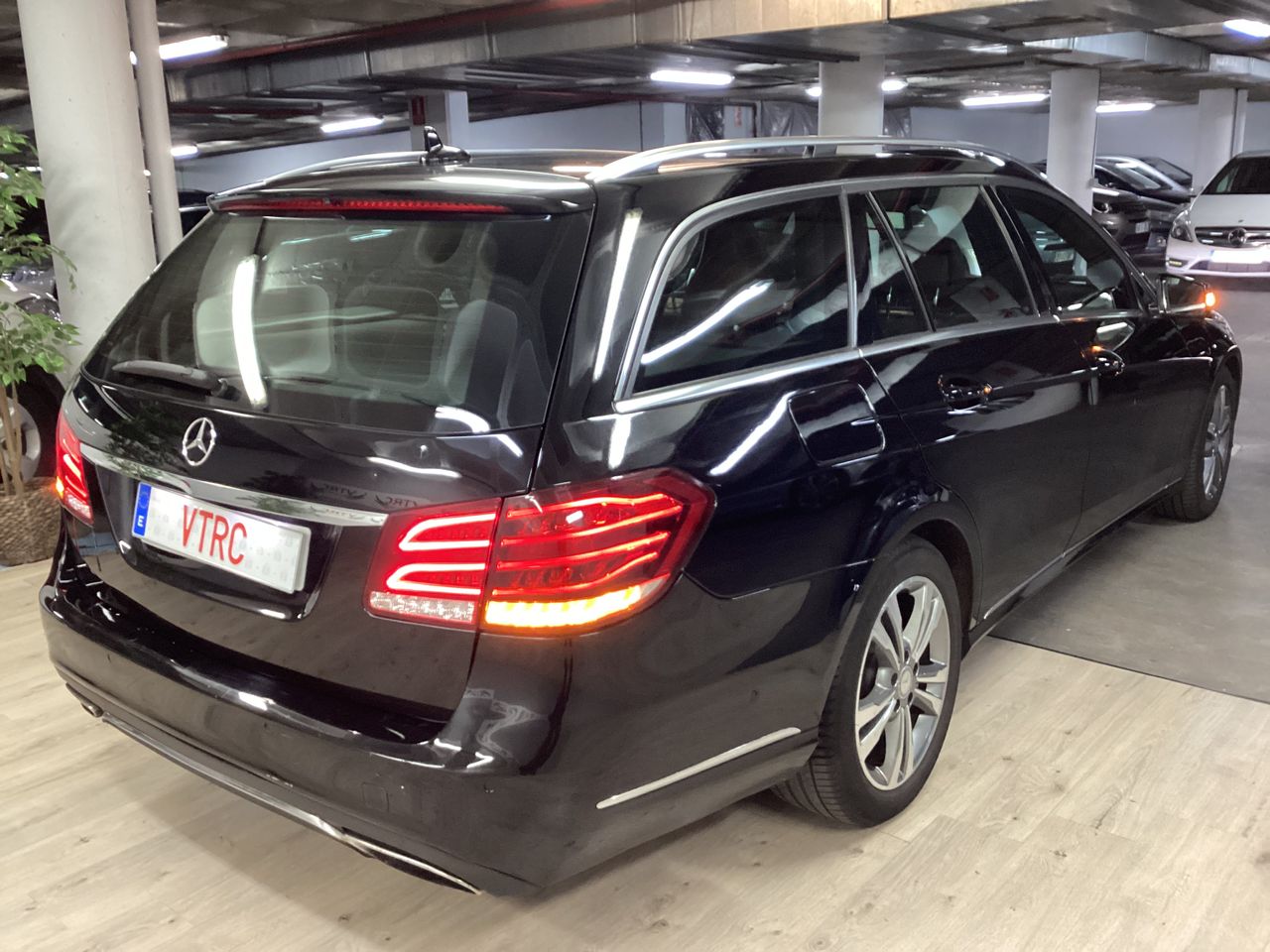 Foto Mercedes-Benz Clase E 21