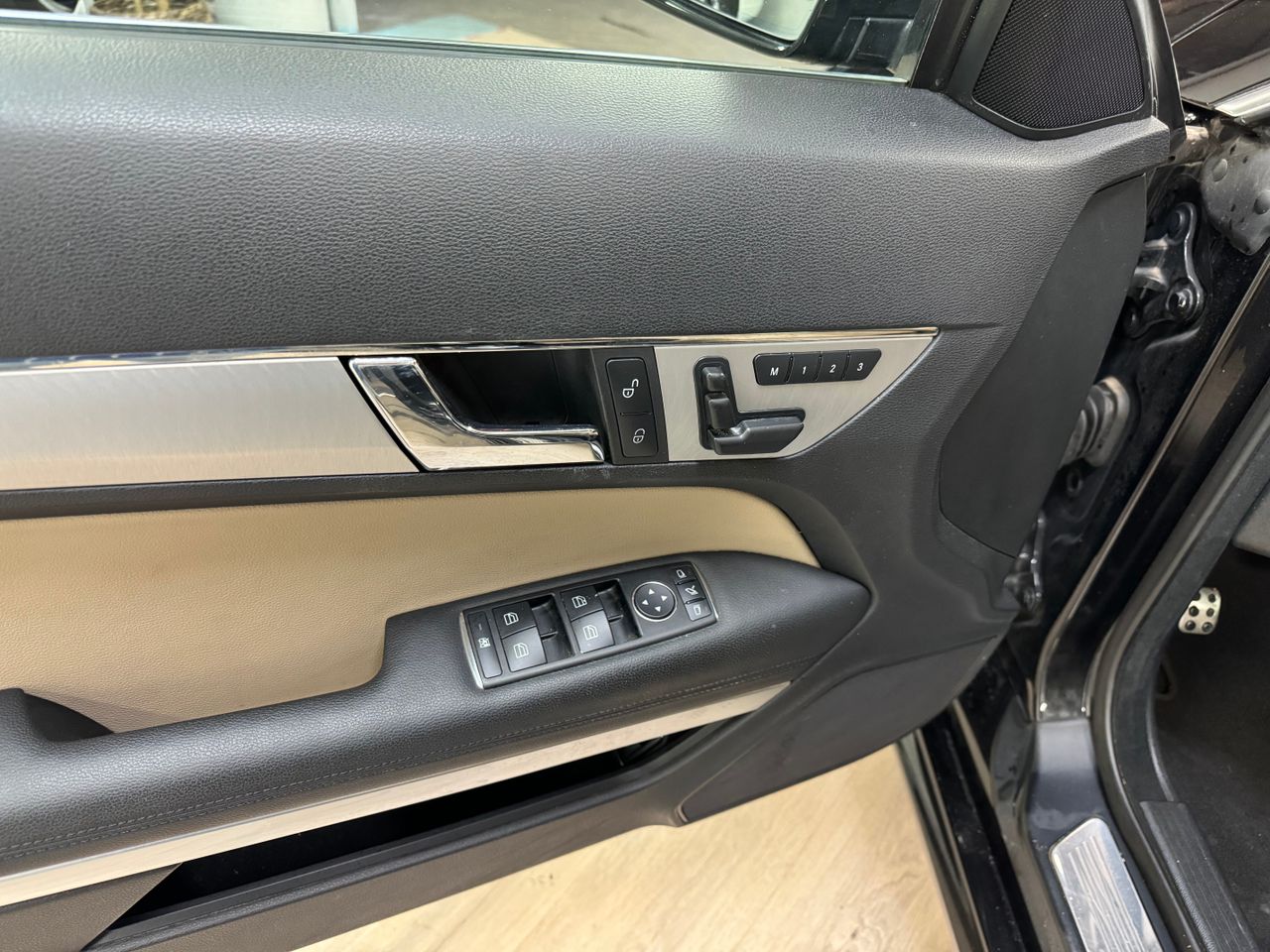 Foto Mercedes-Benz Clase E 8
