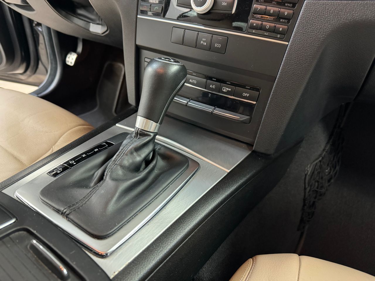 Foto Mercedes-Benz Clase E 12