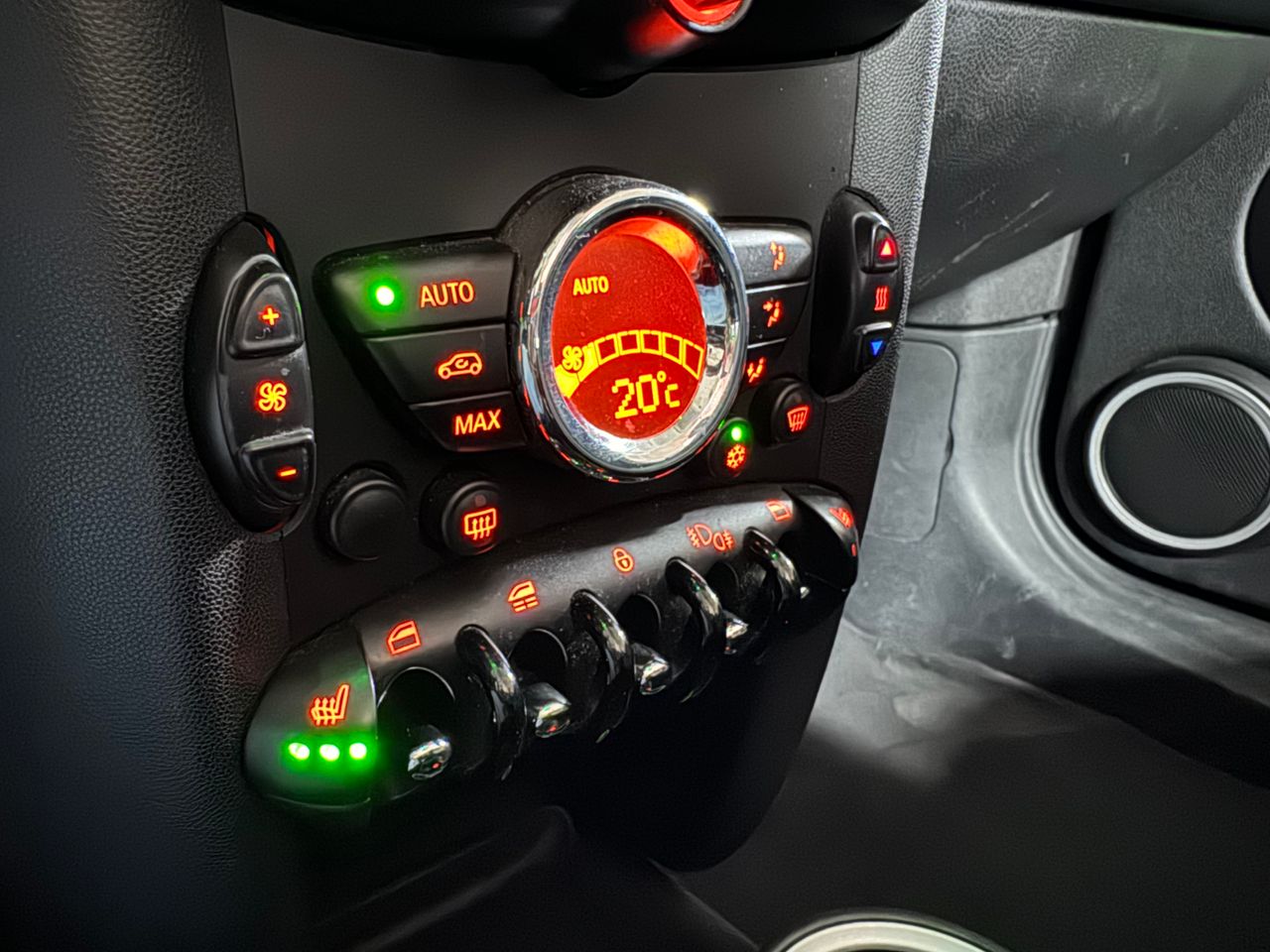 Foto Mini Cooper 25